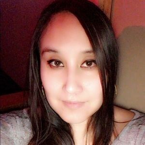 Meet your Posher, Perla